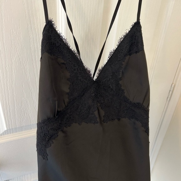 Abercrombie lace & satin nightie dress - Picture 3 of 4